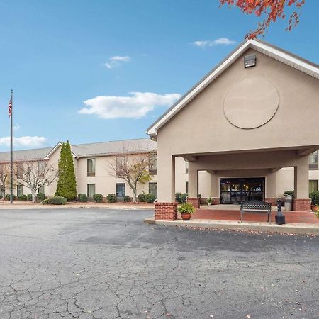 Quality Inn & Suites Dawsonville Εξωτερικό φωτογραφία